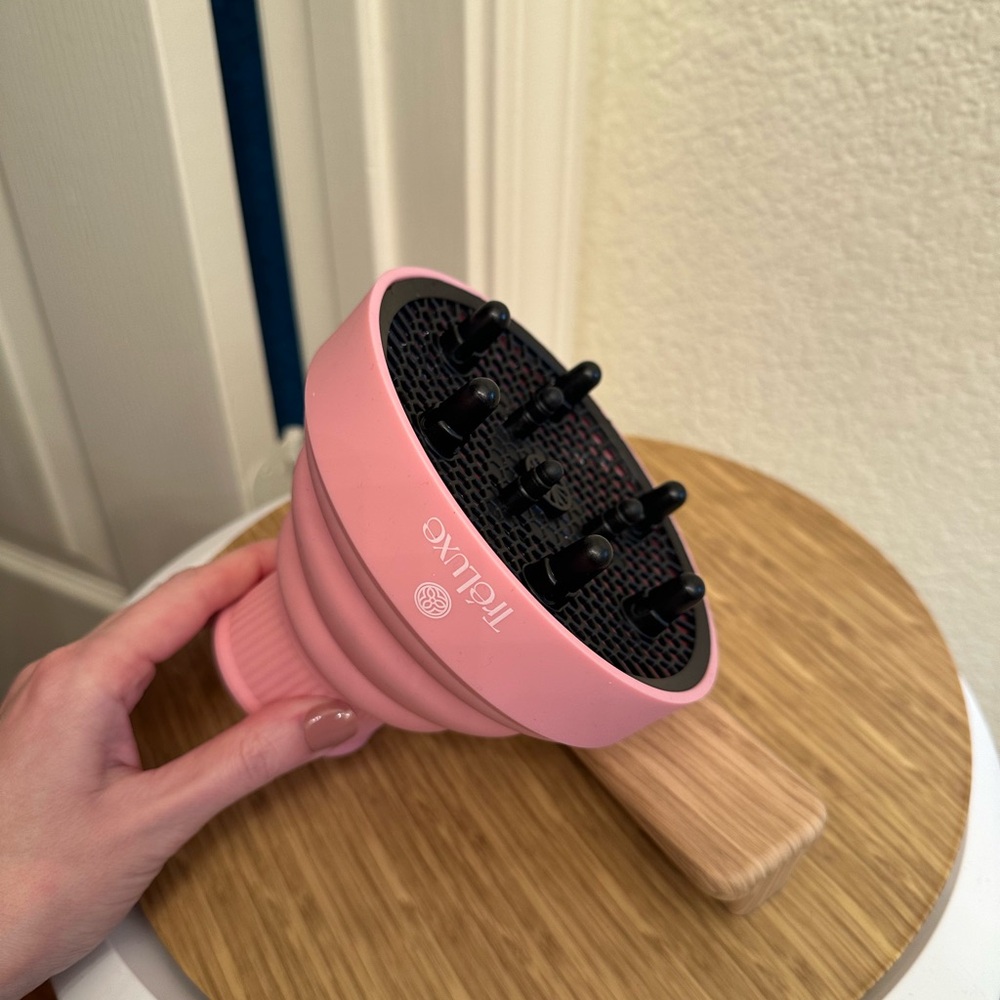 Pink Hair Diffuser Hair Dryer Attachment